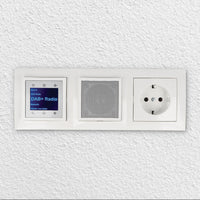BERKER Unterputz DAB+ und Bluetooth Radio 30848989, Lautsprecher und Steckdose 47438989 - polarweiß glänzend + 3fach Rahmen Berker 10138989 inkl. EBROM Phasenprüfer zur Montage der Geräte